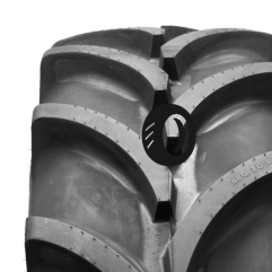 Foto pneumatico: VREDESTEIN, TRAXION+ 380/70 R24 125D Quattro-stagioni